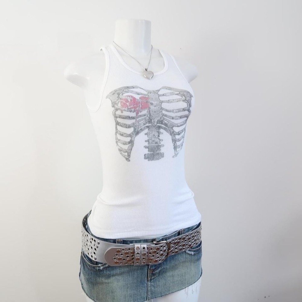 y2k skeleton ribcage graphic tank pink heart emo grunge baby tee size S - Picture 3 of 3